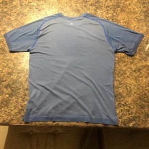 Lululemon Tee